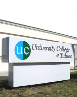 Monument signage done for the University College of Tulane
